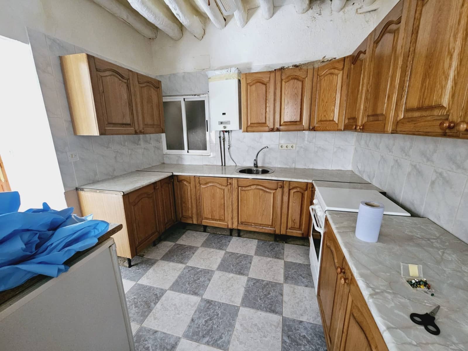 3 slaapkamer Halfvrijstaande villa te koop in Rubite - € 40.990 (Ref: 9254635)