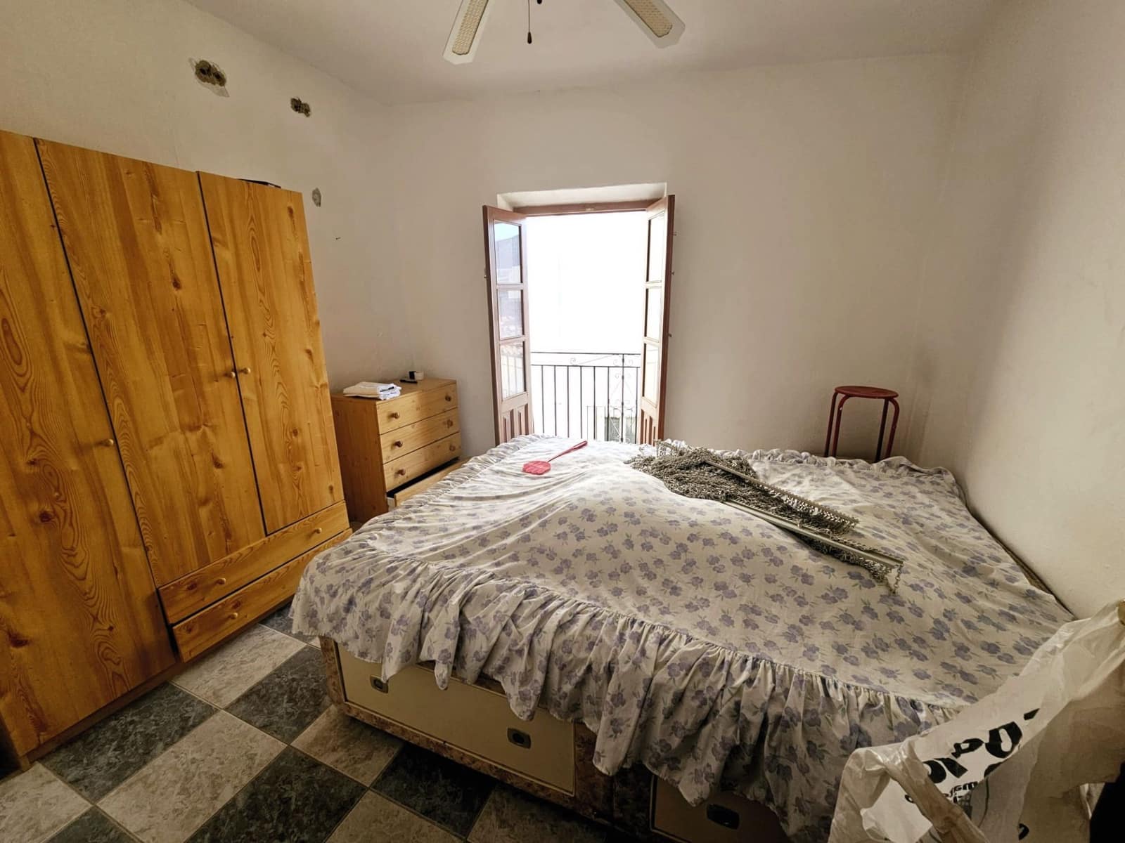 3 slaapkamer Halfvrijstaande villa te koop in Rubite - € 40.990 (Ref: 9254635)