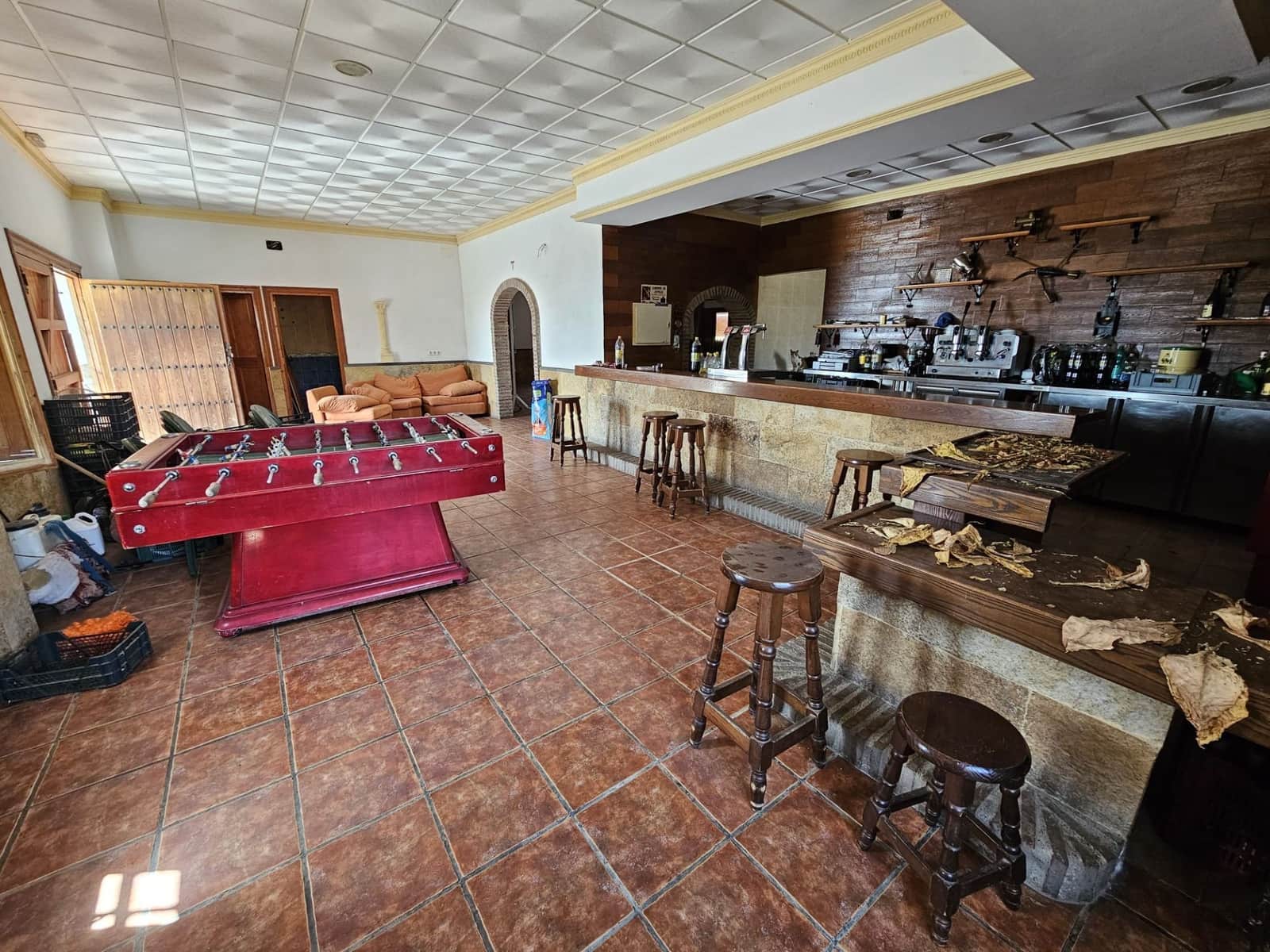 Kommersiell til salgs i Sorvilan - € 220 000 (Ref: 9254639)