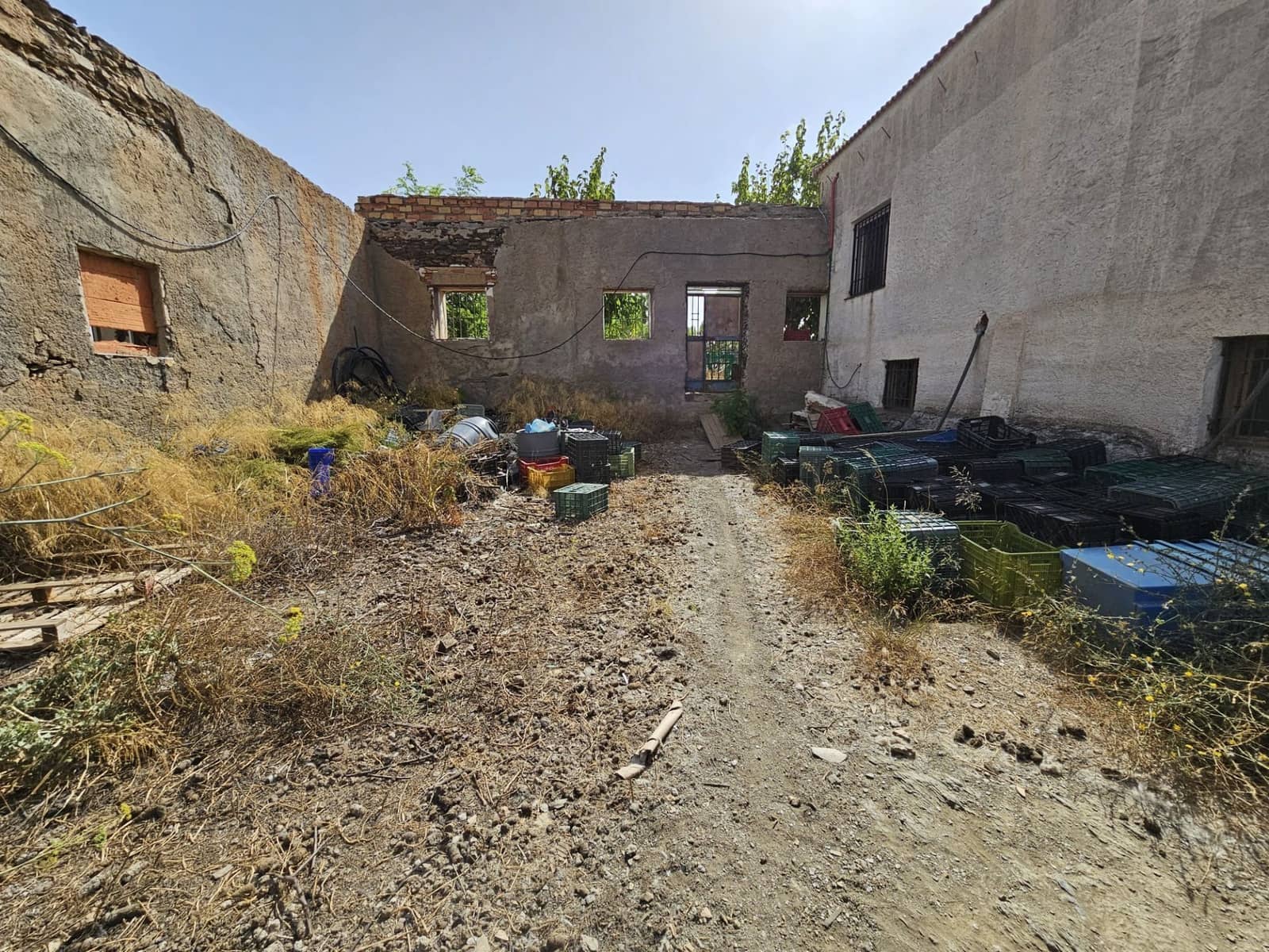 Kommersiell til salgs i Sorvilan - € 220 000 (Ref: 9254639)