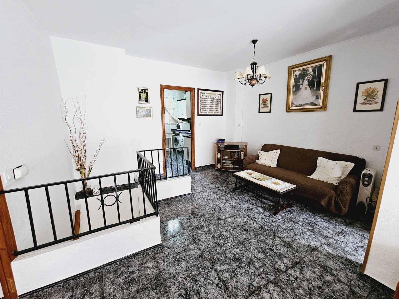 3 soveværelse Semi-Rækkehus til salg i Sorvilan med garage - € 94.000 (Ref: 9254640)