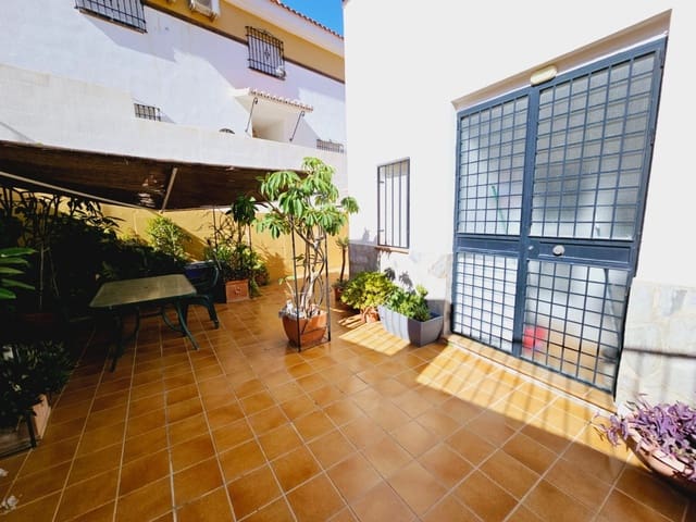 4 soveværelse Villa til salg i Castell de Ferro, Gualchos med garage - € 279.000 (Ref: 9254643)