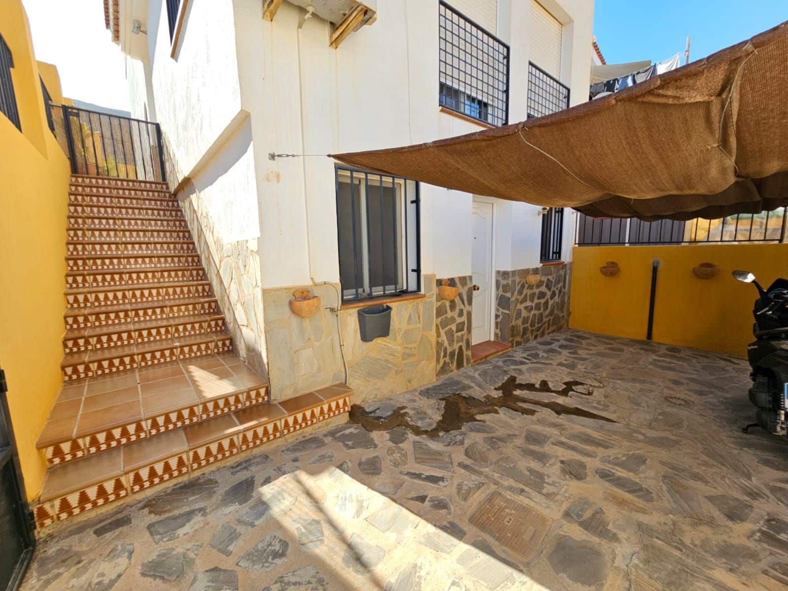 4 soveværelse Villa til salg i Castell de Ferro med garage - € 279.000 (Ref: 9254643)