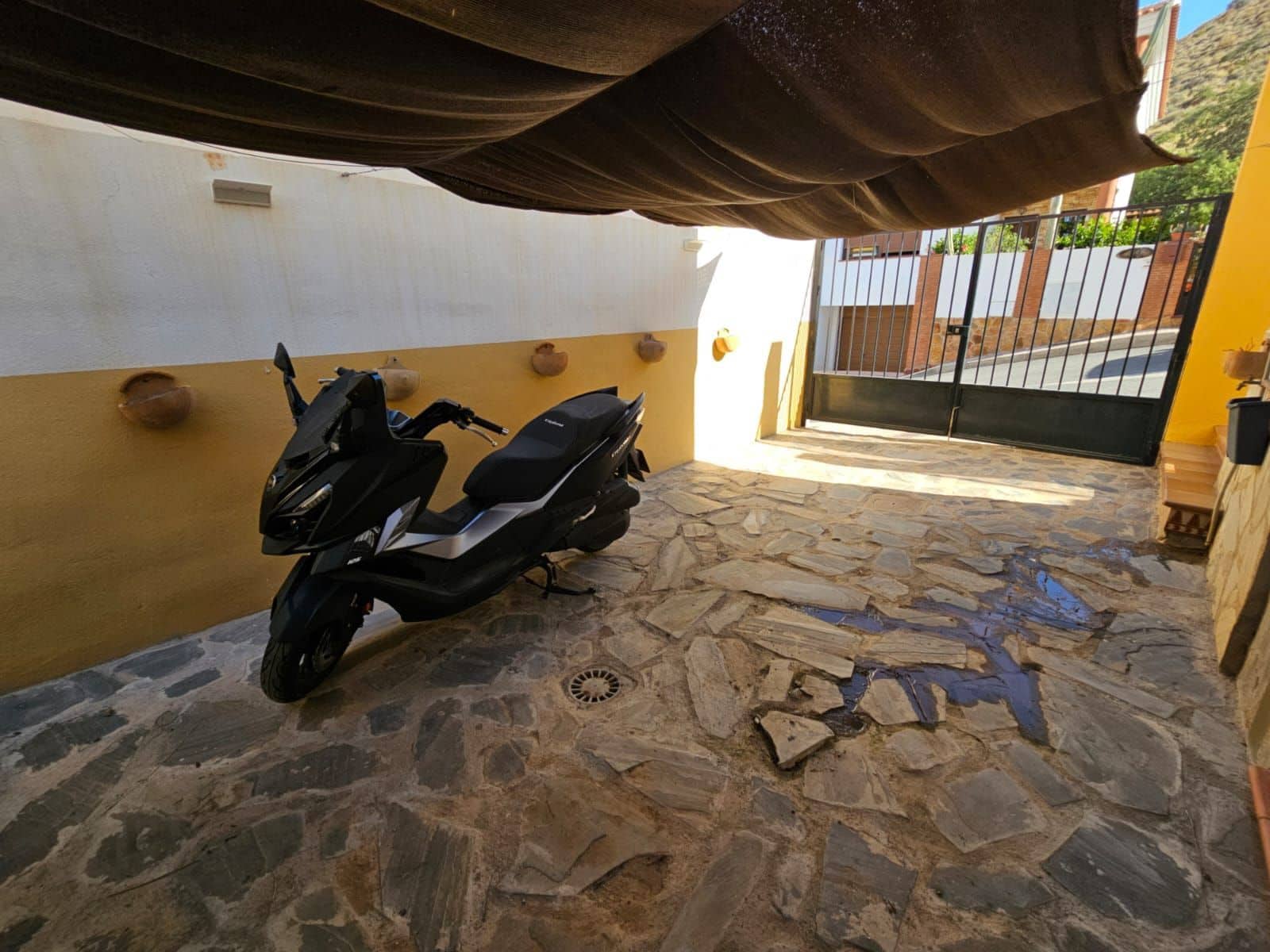 4 soveværelse Villa til salg i Castell de Ferro med garage - € 279.000 (Ref: 9254643)