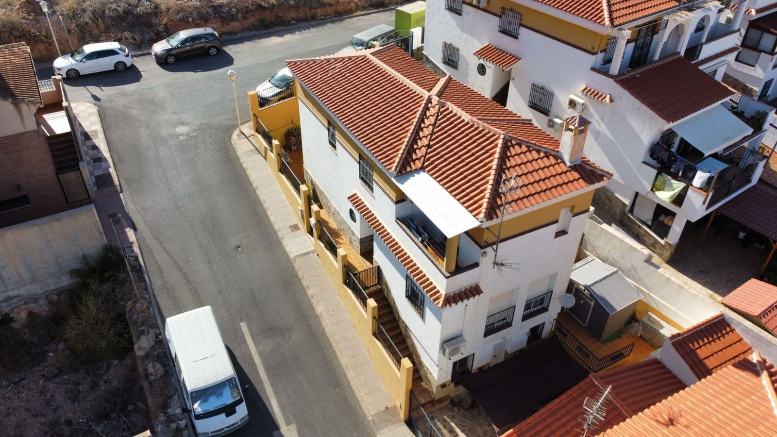 4 soveværelse Villa til salg i Castell de Ferro med garage - € 279.000 (Ref: 9254643)