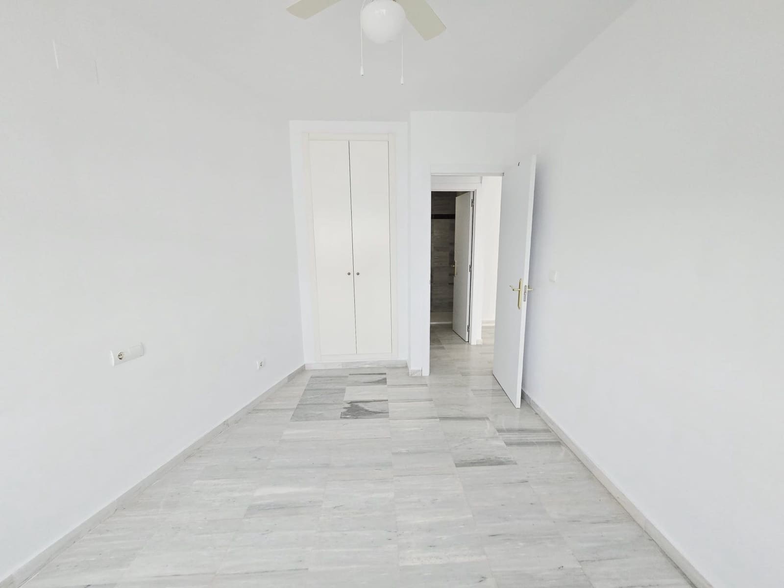 2 soveværelse Lejlighed til salg i Polopos med swimmingpool - € 99.000 (Ref: 9291007)