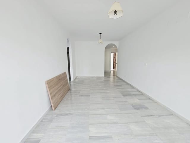 2 soveværelse Lejlighed til salg i La Guapa, Polopos med swimmingpool - € 99.000 (Ref: 9291007)