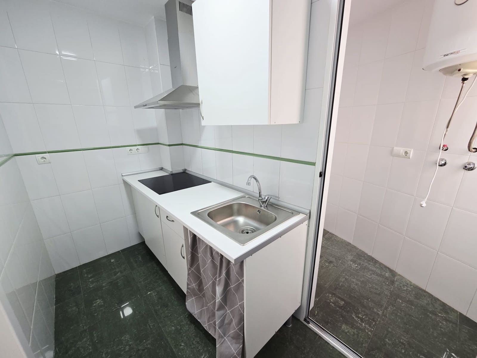 2 soveværelse Lejlighed til salg i Polopos med swimmingpool - € 99.000 (Ref: 9291007)