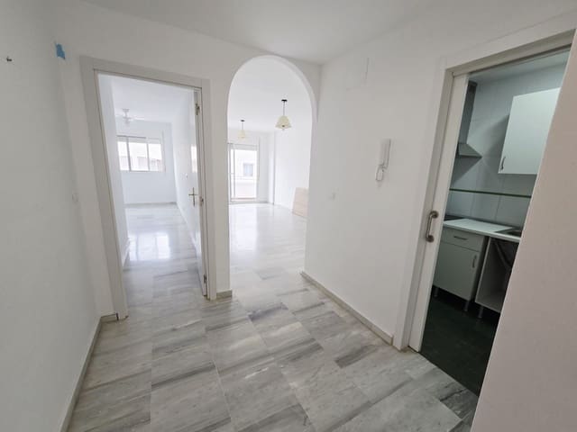 2 soveværelse Lejlighed til salg i La Guapa, Polopos med swimmingpool - € 99.000 (Ref: 9291007)