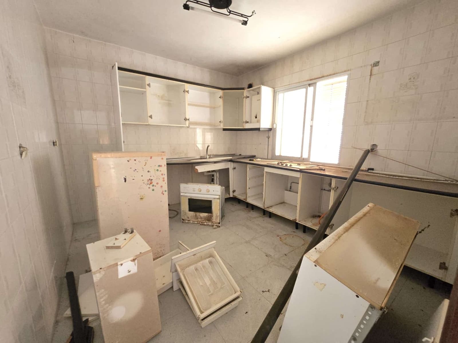 2 makuuhuone Omakotitalo myytävänä paikassa Castell de Ferro - 62 000 € (Ref: 9453067)