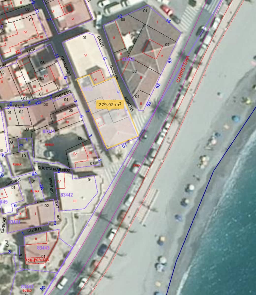 6 slaapkamer Halfvrijstaande villa te koop in Castell de Ferro - € 442.000 (Ref: 9604595)