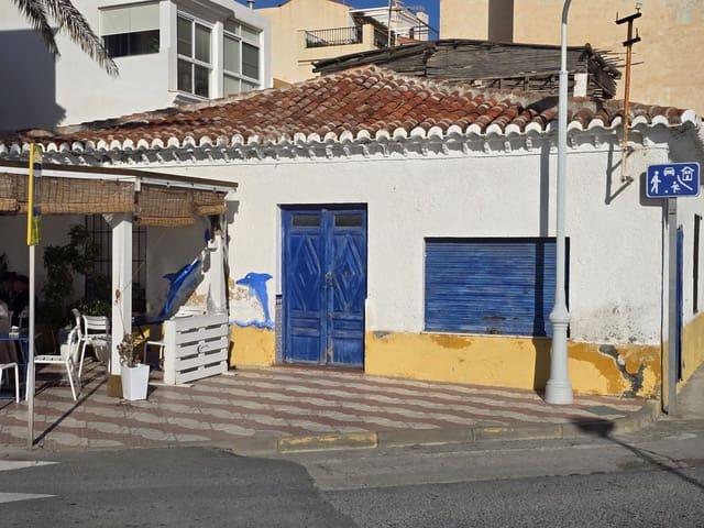 6 slaapkamer Halfvrijstaande villa te koop in Castell de Ferro, Gualchos - € 442.000 (Ref: 9604595)