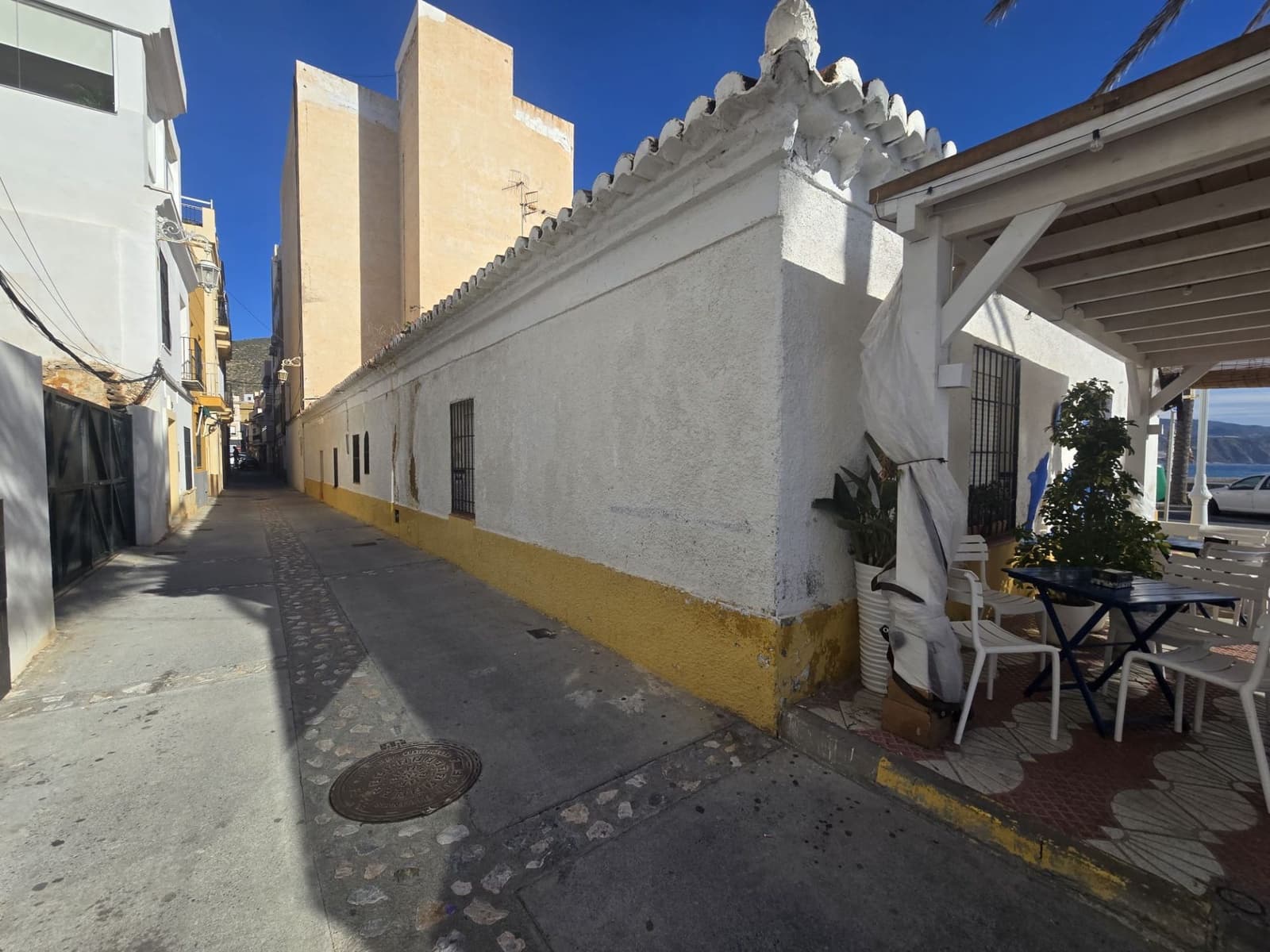 6 slaapkamer Halfvrijstaande villa te koop in Castell de Ferro - € 442.000 (Ref: 9604595)