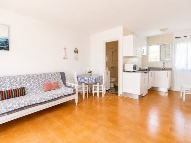 1 bedroom Apartment for sale in Arenal d'en Castell, Es Mercadal with pool - € 235,000 (Ref: 10008777)