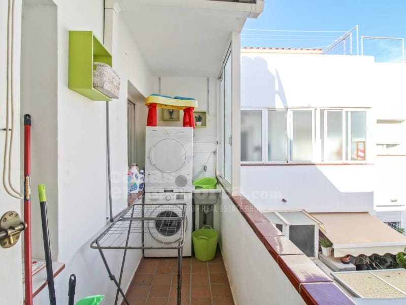 3 makuuhuone Asunto myytävänä paikassa Es Castell - 350 000 € (Ref: 10023746)