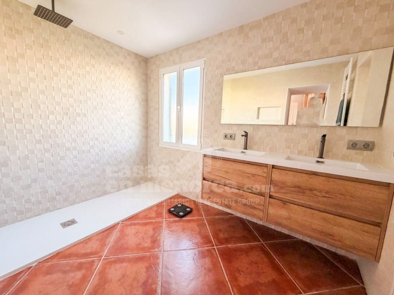 5 Zimmer Villa zu verkaufen in Cala'n Blanes mit Pool Garage - 895.000 € (Ref: 10026977)