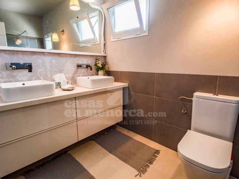 6 sypialnia Willa na sprzedaż w Es Castell z basenem garażem - 1 295 000 € (Ref: 10035066)