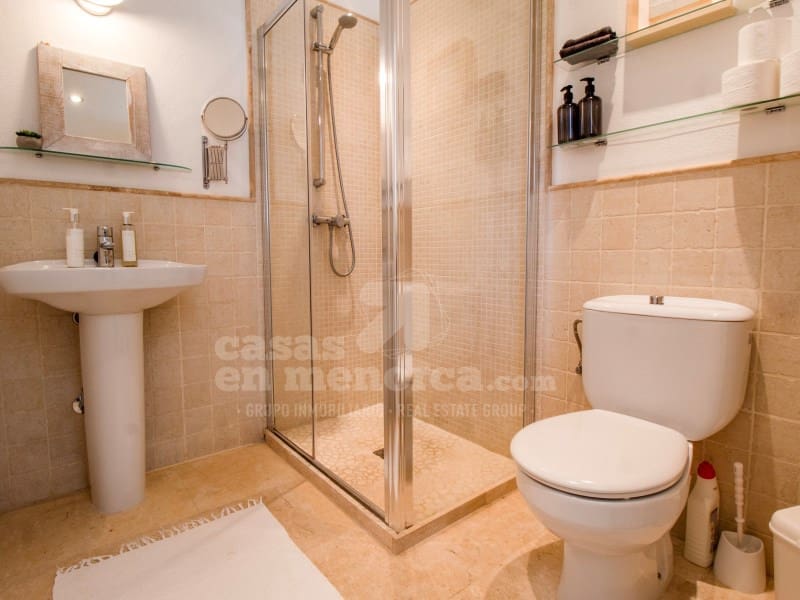 6 sypialnia Willa na sprzedaż w Es Castell z basenem garażem - 1 295 000 € (Ref: 10035066)