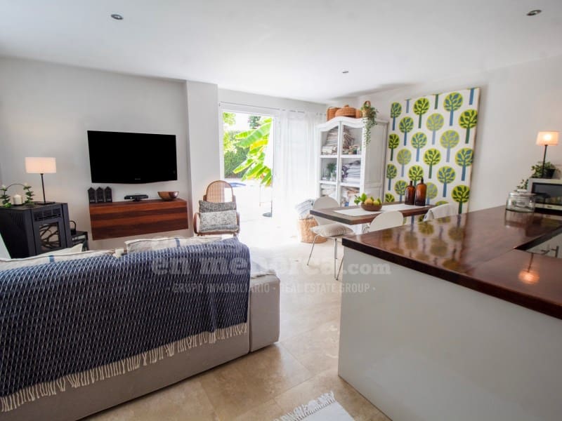 6 sypialnia Willa na sprzedaż w Es Castell z basenem garażem - 1 295 000 € (Ref: 10035066)