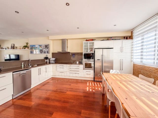 4 quarto Apartamento para venda em Ciutadella, Ciutadella de Menorca - 625 000 € (Ref: 10035067)