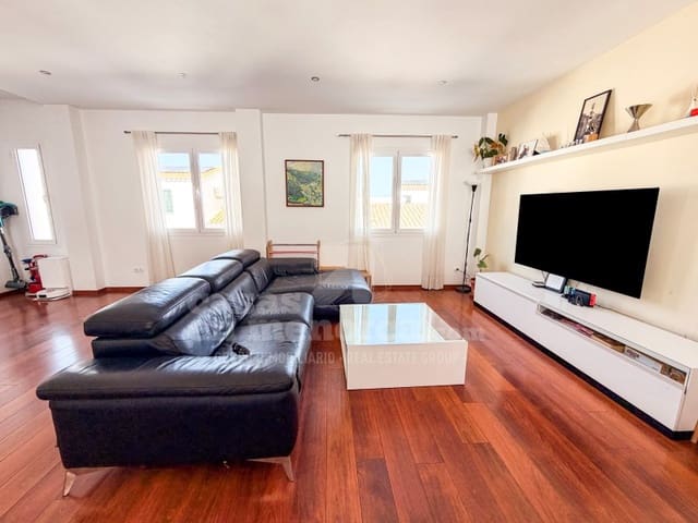4 quarto Apartamento para venda em Ciutadella, Ciutadella de Menorca - 625 000 € (Ref: 10035067)