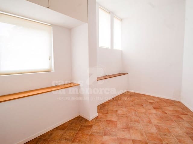Kommersiell till salu i Alayor / Alaior - 260 000 € (Ref: 10037141)