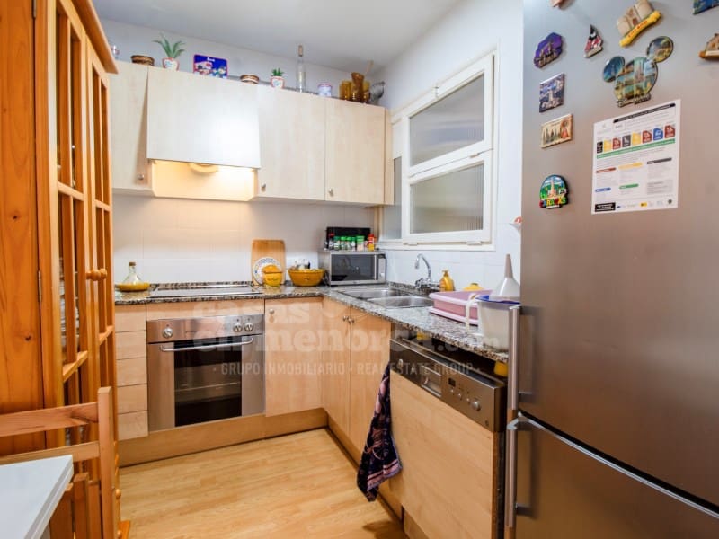 3 sypialnia Mieszkanie na sprzedaż w Mahon / Mao - 320 000 € (Ref: 10037142)