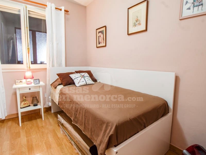 3 sypialnia Mieszkanie na sprzedaż w Mahon / Mao - 320 000 € (Ref: 10037142)