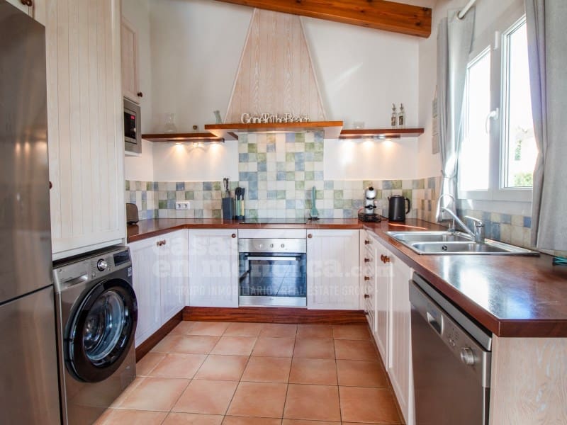 3 sovrum Villa till salu i Na Macaret med pool garage - 699 500 € (Ref: 10042698)