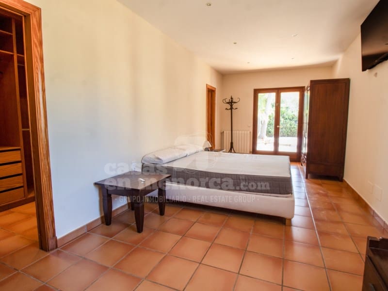 4 bedroom Villa for sale in San Luis / Sant Lluis with pool garage - € 1,200,000 (Ref: 10044723)