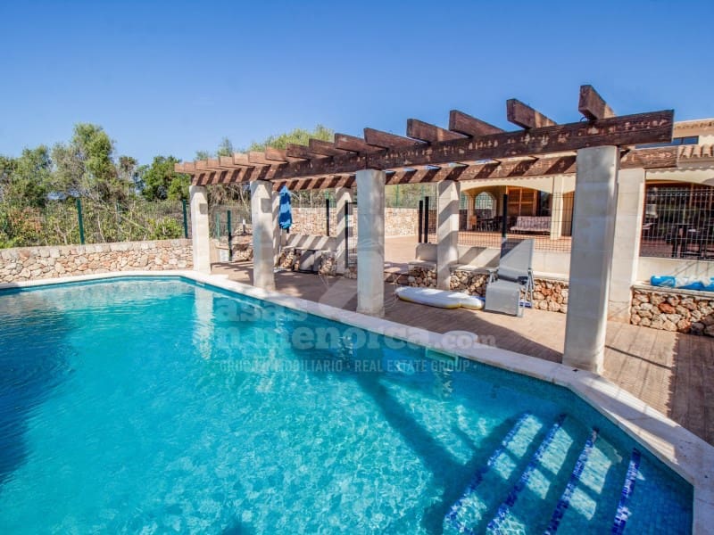 4 bedroom Villa for sale in San Luis / Sant Lluis with pool garage - € 1,200,000 (Ref: 10044723)