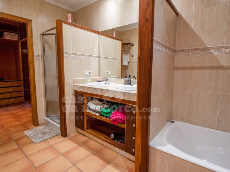 4 bedroom Villa for sale in San Luis / Sant Lluis with pool garage - € 1,200,000 (Ref: 10044723)