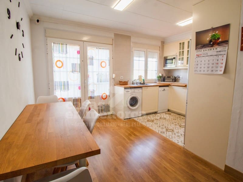 2 Zimmer Wohnung zu verkaufen in Es Castell - 275.000 € (Ref: 10047038)