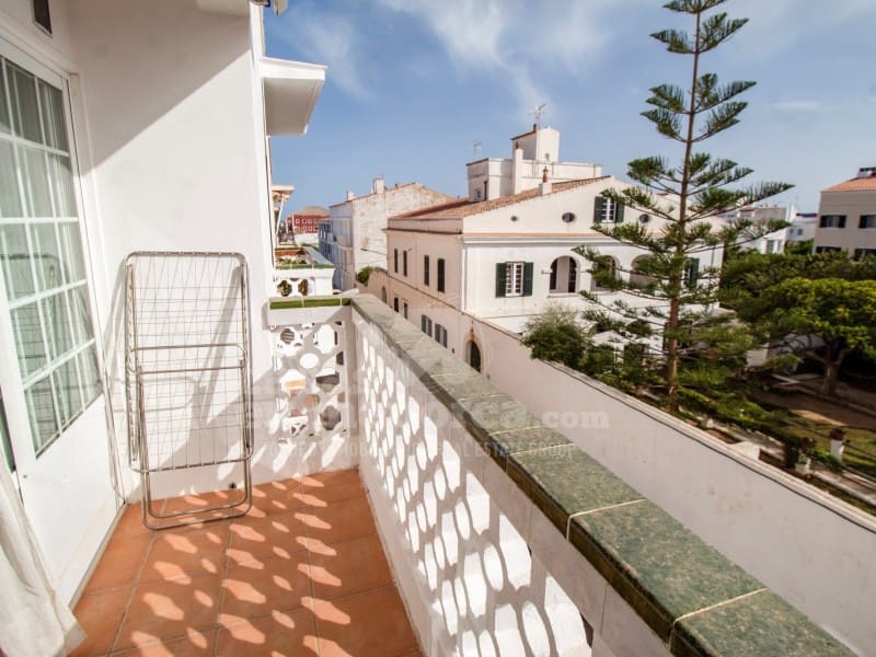 2 Zimmer Wohnung zu verkaufen in Es Castell - 275.000 € (Ref: 10047038)
