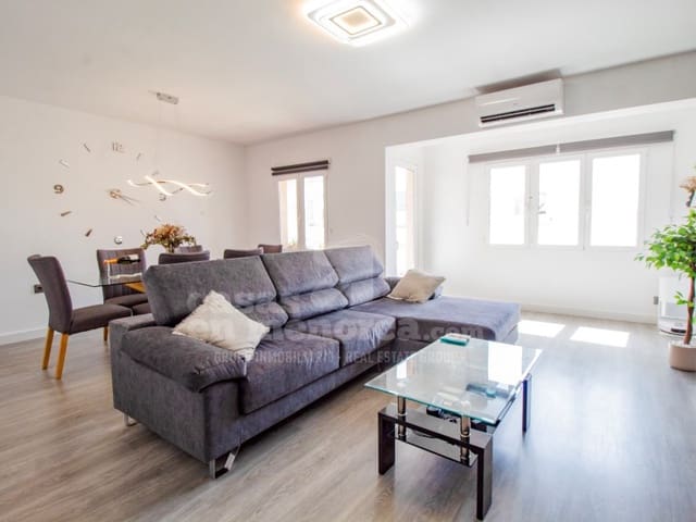 3 Zimmer Wohnung zu verkaufen in Mahón / Maó - 380.000 € (Ref: 10047039)