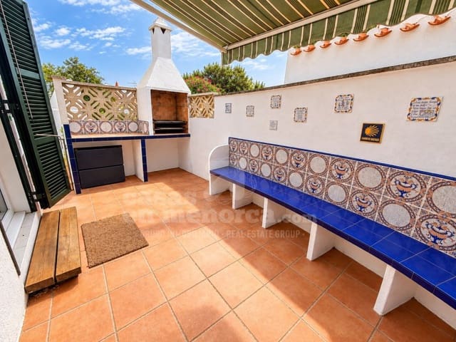 3 slaapkamer Villa te koop in Ciutadella de Menorca met garage - € 395.000 (Ref: 10067681)
