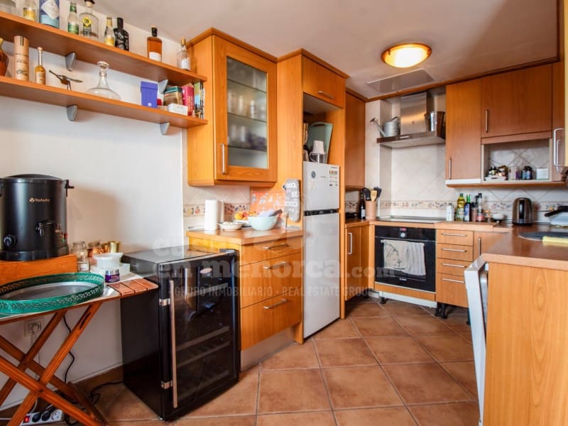 3 chambre Appartement à vendre à Es Castell avec piscine garage - 590 000 € (Ref: 10078160)