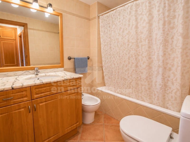 3 chambre Appartement à vendre à Es Castell avec piscine garage - 590 000 € (Ref: 10078160)