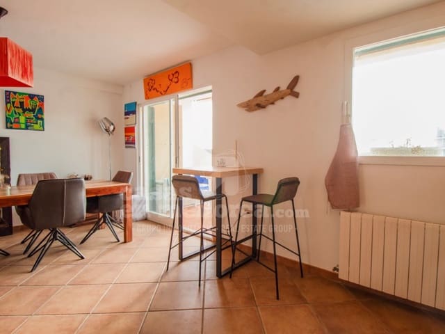 3 chambre Appartement à vendre à Es Castell avec piscine garage - 590 000 € (Ref: 10078160)
