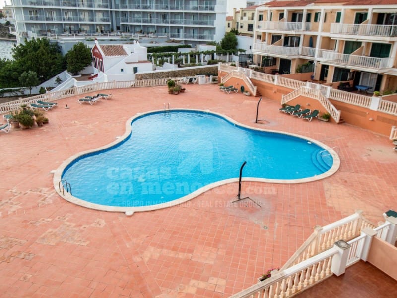 3 chambre Appartement à vendre à Es Castell avec piscine garage - 590 000 € (Ref: 10078160)