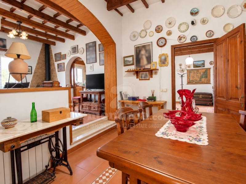 4 quarto Quinta/Casa Rural para venda em Es Castell - 745 000 € (Ref: 10081060)
