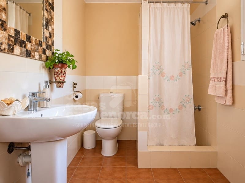 4 chambre Villa/Maison à vendre à Es Castell avec piscine garage - 890 000 € (Ref: 10086044)