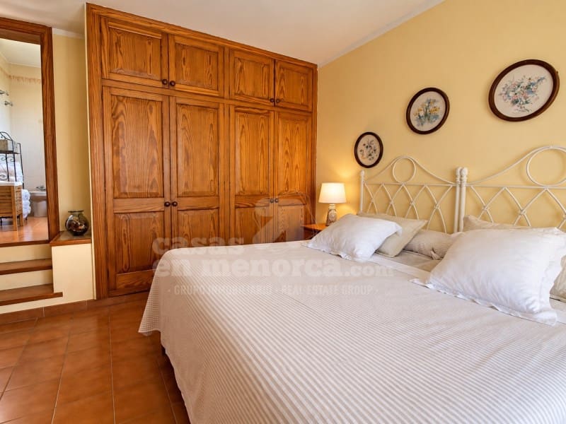 4 chambre Villa/Maison à vendre à Es Castell avec piscine garage - 890 000 € (Ref: 10086044)