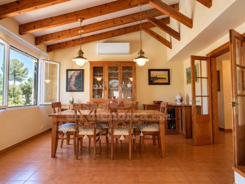 4 chambre Villa/Maison à vendre à Es Castell avec piscine garage - 890 000 € (Ref: 10086044)
