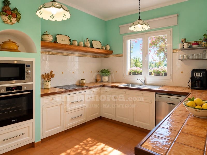 4 chambre Villa/Maison à vendre à Es Castell avec piscine garage - 890 000 € (Ref: 10086044)