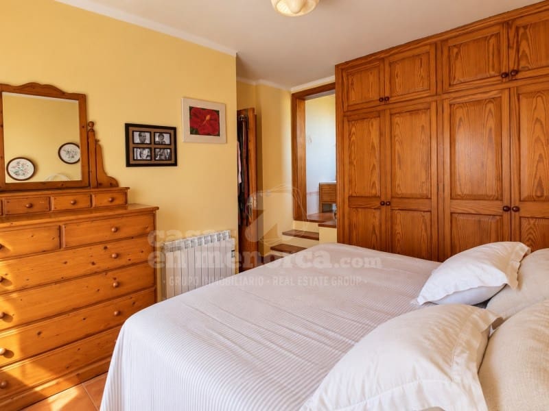 4 chambre Villa/Maison à vendre à Es Castell avec piscine garage - 890 000 € (Ref: 10086044)
