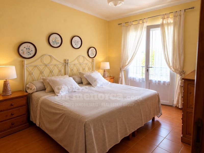 4 chambre Villa/Maison à vendre à Es Castell avec piscine garage - 890 000 € (Ref: 10086044)