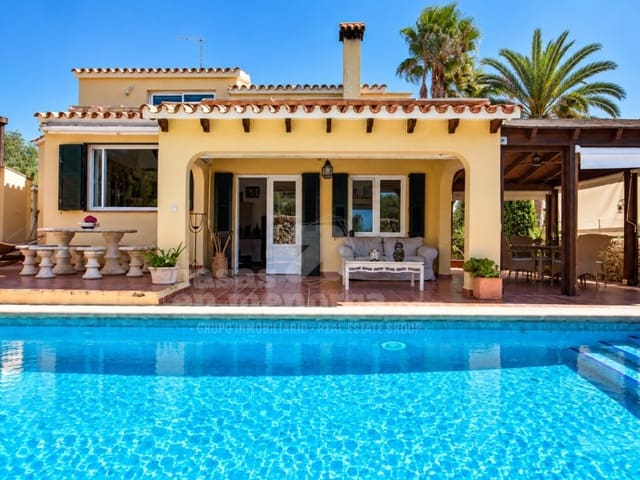 4 sovrum Villa till salu i Son Vilar, Es Castell med pool garage - 890 000 € (Ref: 10086044)