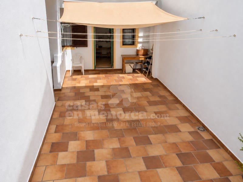 4 sypialnia Dom na sprzedaż w Es Castell z garażem - 340 000 € (Ref: 10089400)