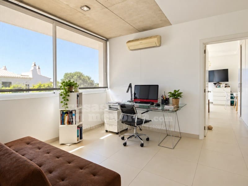 4 slaapkamer Villa te koop in Binibeca met zwembad garage - € 1.200.000 (Ref: 10094371)